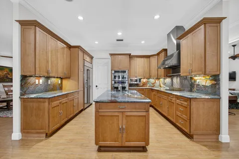 $3,850,000 | 11085 86th Street North, Palm Beach Gardens, FL 33412