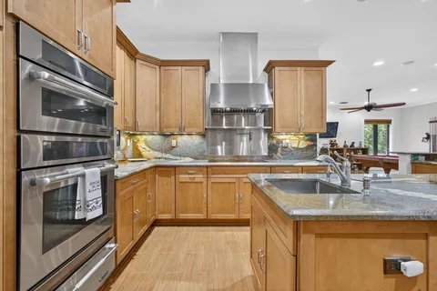 $3,850,000 | 11085 86th Street North, Palm Beach Gardens, FL 33412