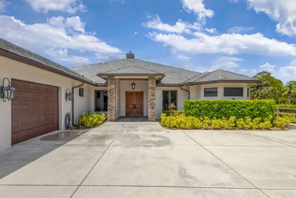 $3,850,000 | 11085 86th Street North, Palm Beach Gardens, FL 33412