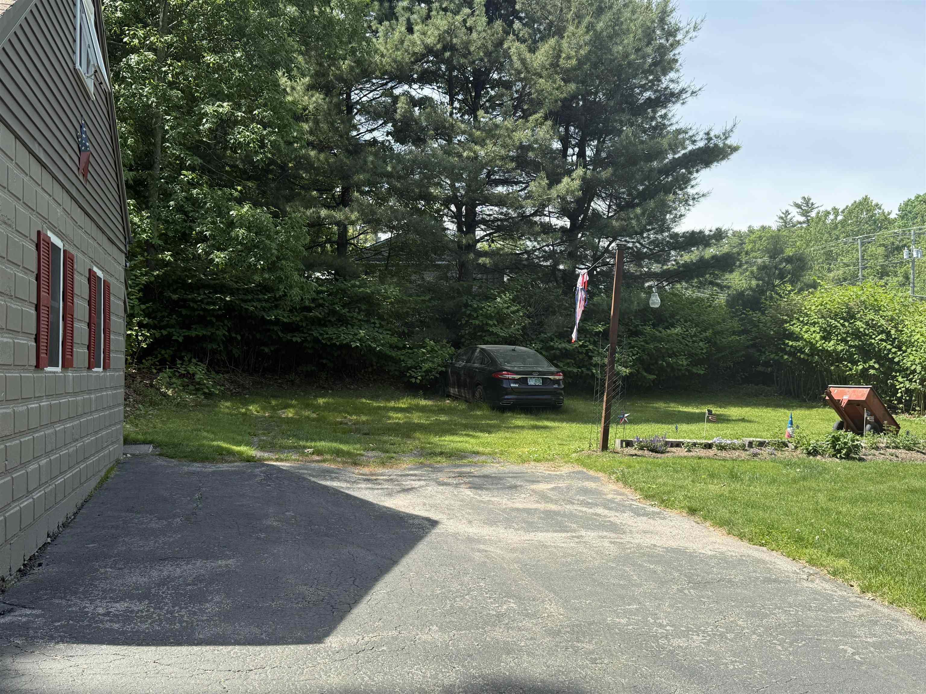 195 Rockingham Road, Unit 1 REAR Derry, NH 03038 - Photo 14 of 22