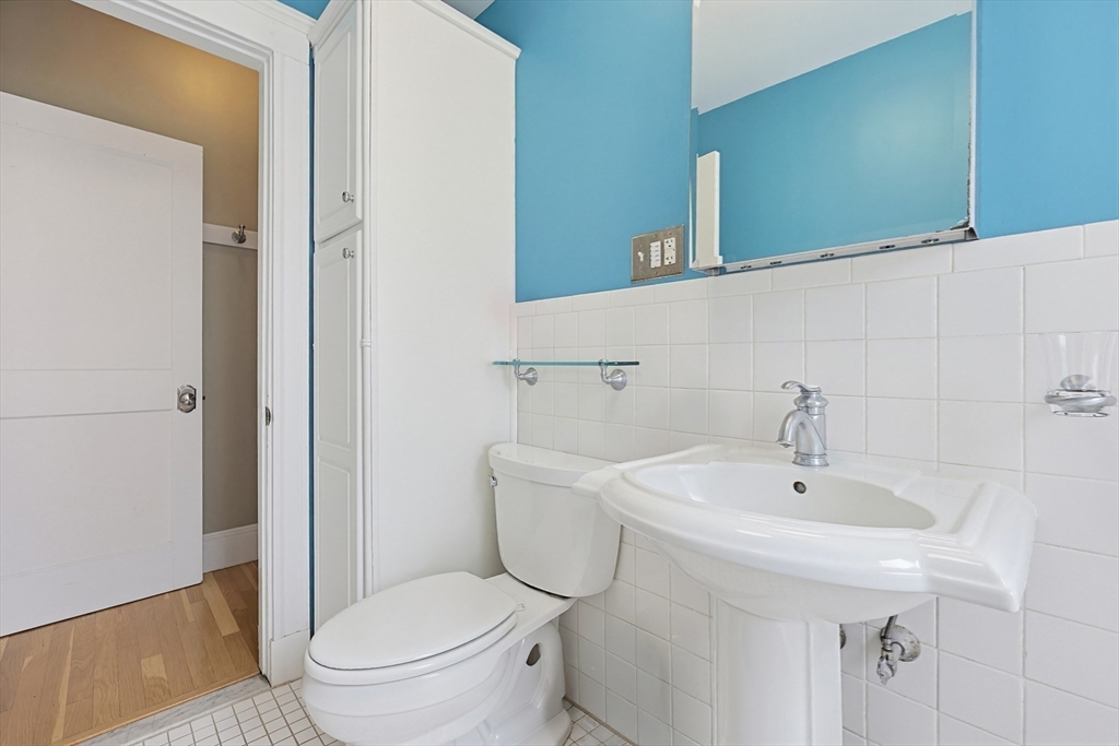 39 Sedgwick Street, Unit 1 Boston, MA 02130 - Photo 18 of 30