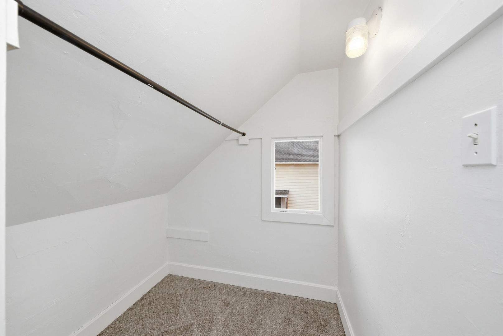 500 Catherine Street Ottawa, IL 61350 - Photo 14 of 23 a view of small space with hallway