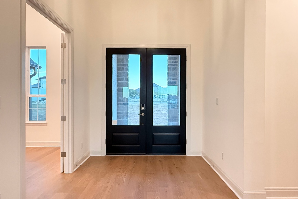 204 Rusty Colt Liberty Hill, TX 78642 - Photo 5 of 20 a view of an empty room with window