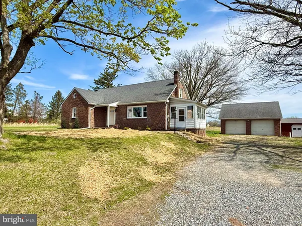 $2,950 | 330 Gilbertsville Road, Gilbertsville, PA 19525