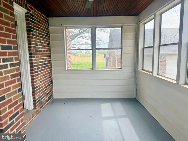 $2,950 | 330 Gilbertsville Road, Gilbertsville, PA 19525