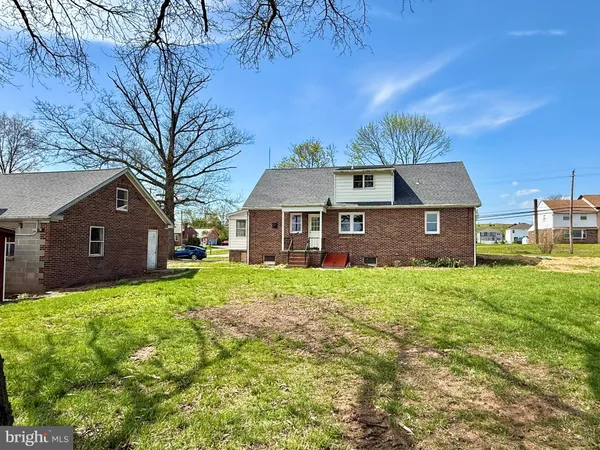$2,950 | 330 Gilbertsville Road, Gilbertsville, PA 19525