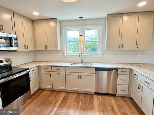 $2,950 | 330 Gilbertsville Road, Gilbertsville, PA 19525