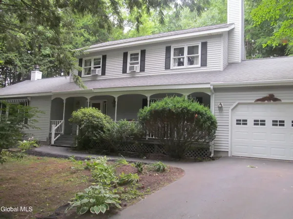 $399,000 | 9 Pineridge Court, Greenfield, NY 12833