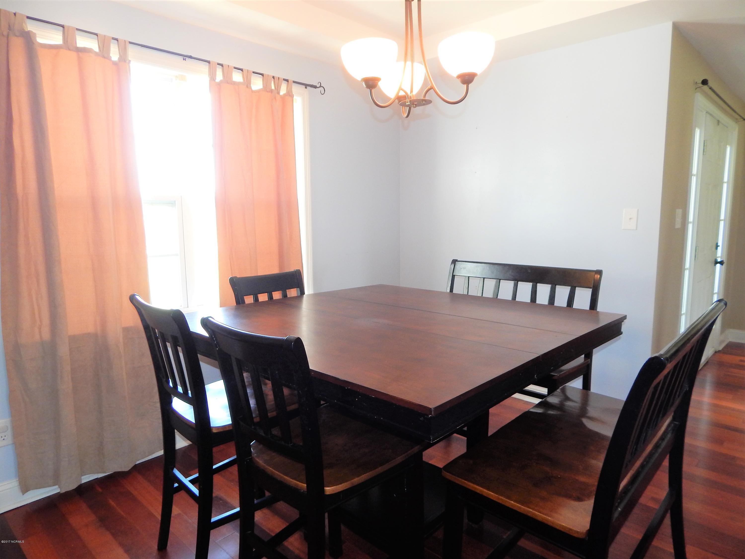 133 Annie Road Richlands, NC 28574 - Photo 12 of 29 DSCN8676