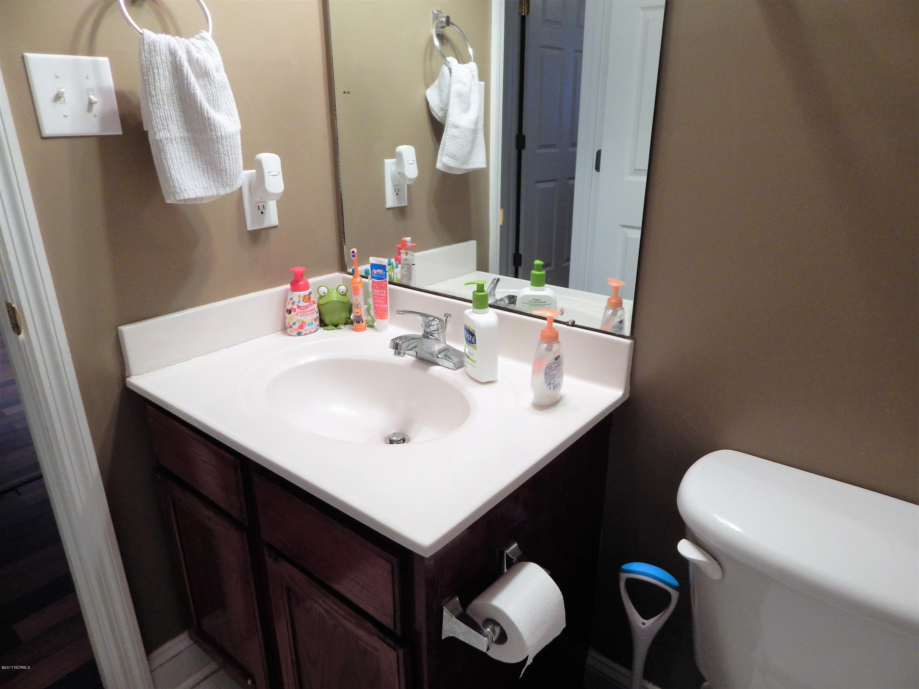 133 Annie Road Richlands, NC 28574 - Photo 21 of 29 DSCN8694