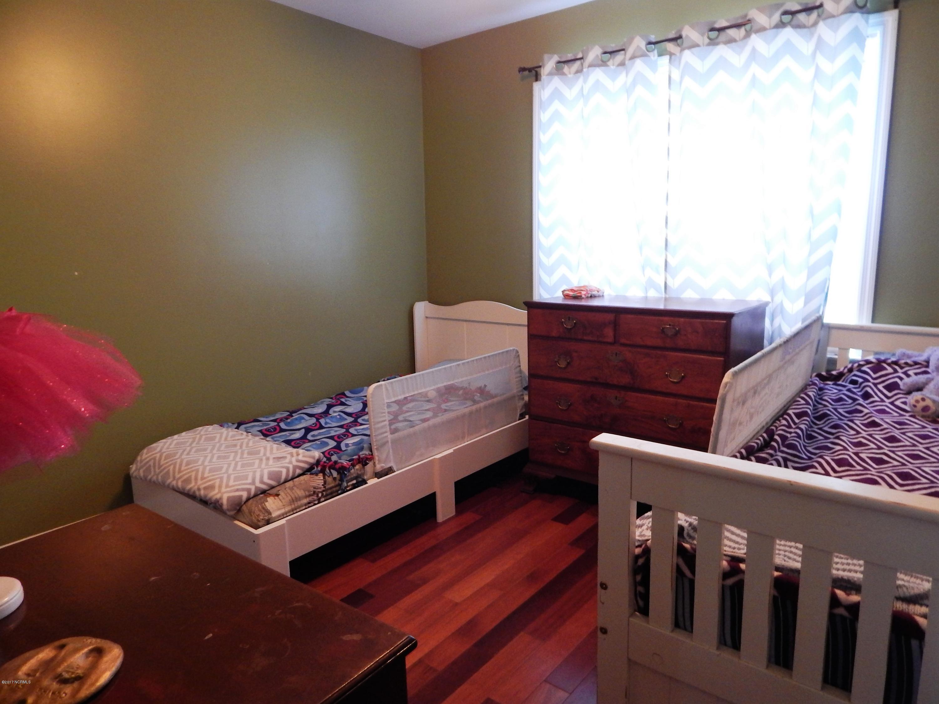 133 Annie Road Richlands, NC 28574 - Photo 23 of 29 DSCN8696