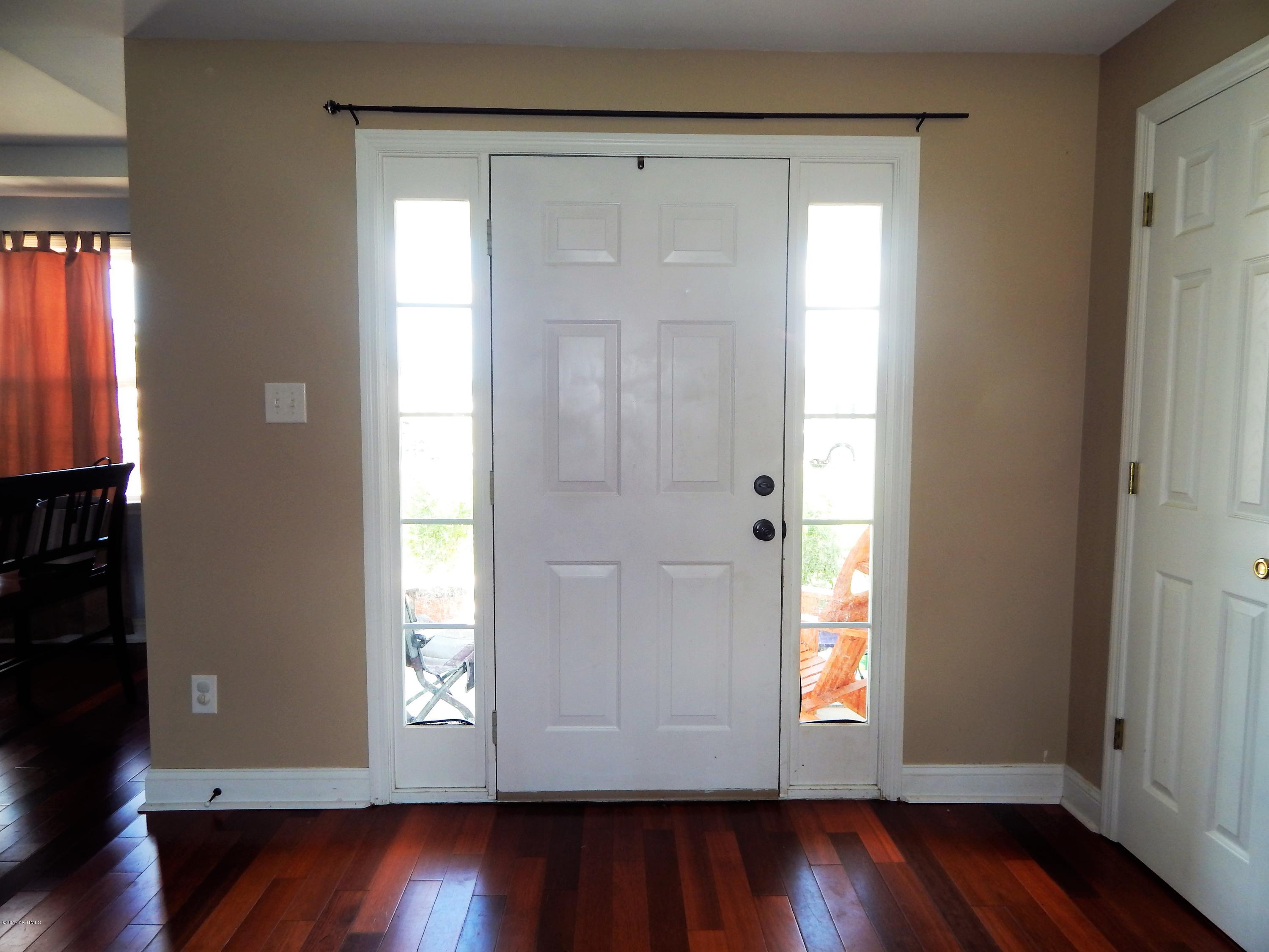 133 Annie Road Richlands, NC 28574 - Photo 6 of 29 DSCN8668