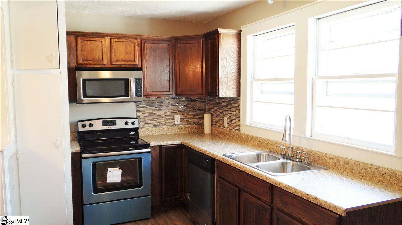 1008 South Johnson Street Gaffney, SC 29340 - Photo 16 of 24 Gallery Image 16