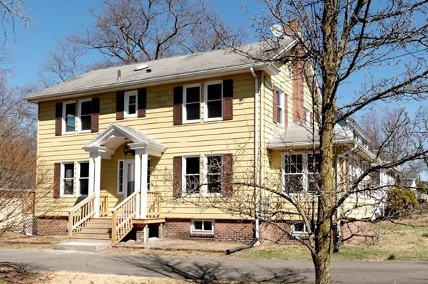 870 Wilbraham Road Springfield, MA 01109 - Photo 2 of 34
