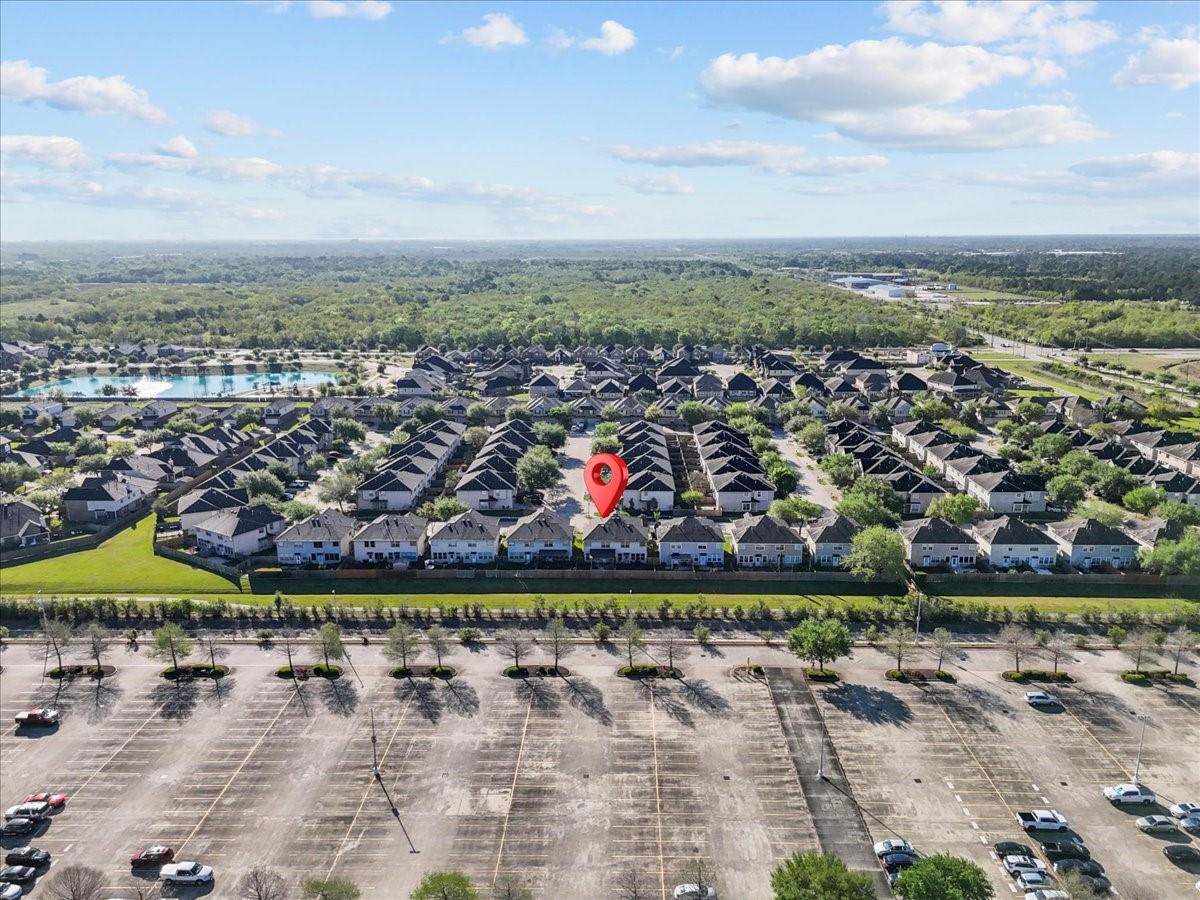 11931 Keystone Spring Way Houston, TX 77089 - Photo 34 of 34 an aerial view of residential building with outdoor space