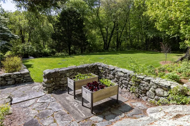 $5,595,000 | 137 Cove Point Road East, Charlestown, RI 02813