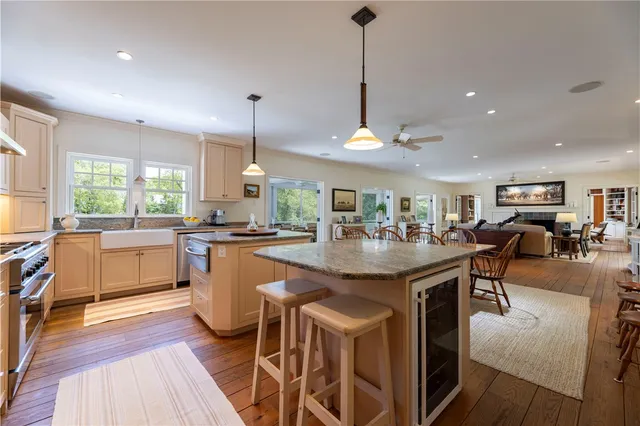 $5,595,000 | 137 Cove Point Road East, Charlestown, RI 02813