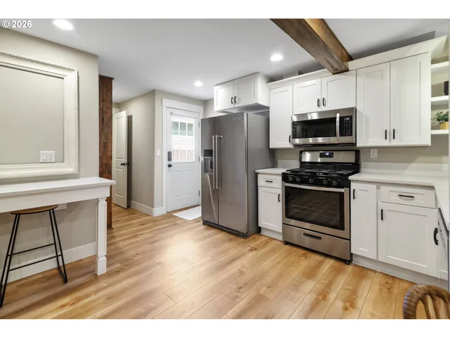 $950,000 | 1421 Northwest 117th Circle, Vancouver, WA 98685