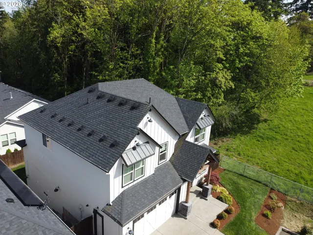 $950,000 | 1421 Northwest 117th Circle, Vancouver, WA 98685