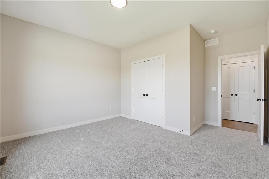10503 North Liberty Street Kansas City, MO 64155 - Photo 25 of 71