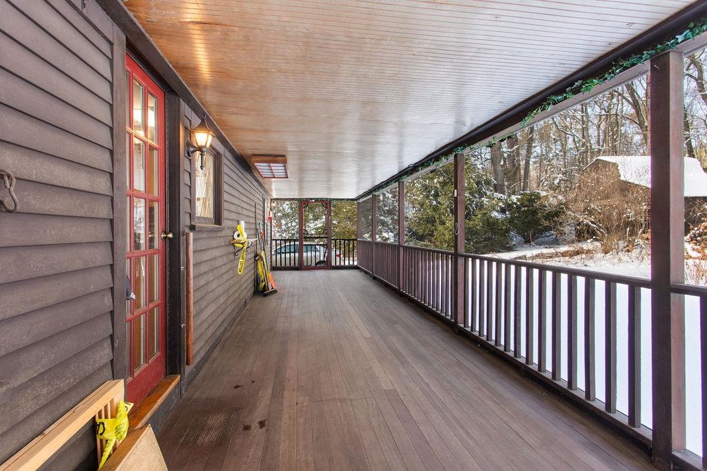 70 English Range Road Derry, NH 03038 - Photo 6 of 35