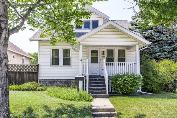 $134,900 | 1303 15th Street, Port Huron, MI 48060
