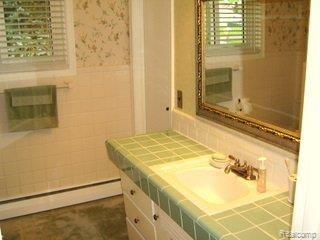 30 Wendelton Road Troy, MI 48084 - Photo 7 of 8 DSCI0225