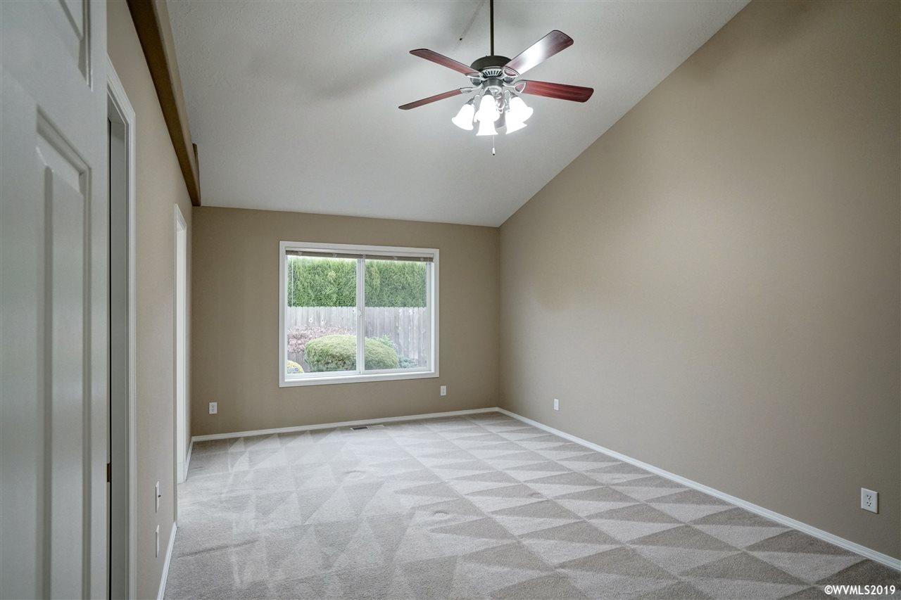 5201 Falcon Street Southwest Albany, OR 97321 - Photo 18 of 38 Gallery Image 18