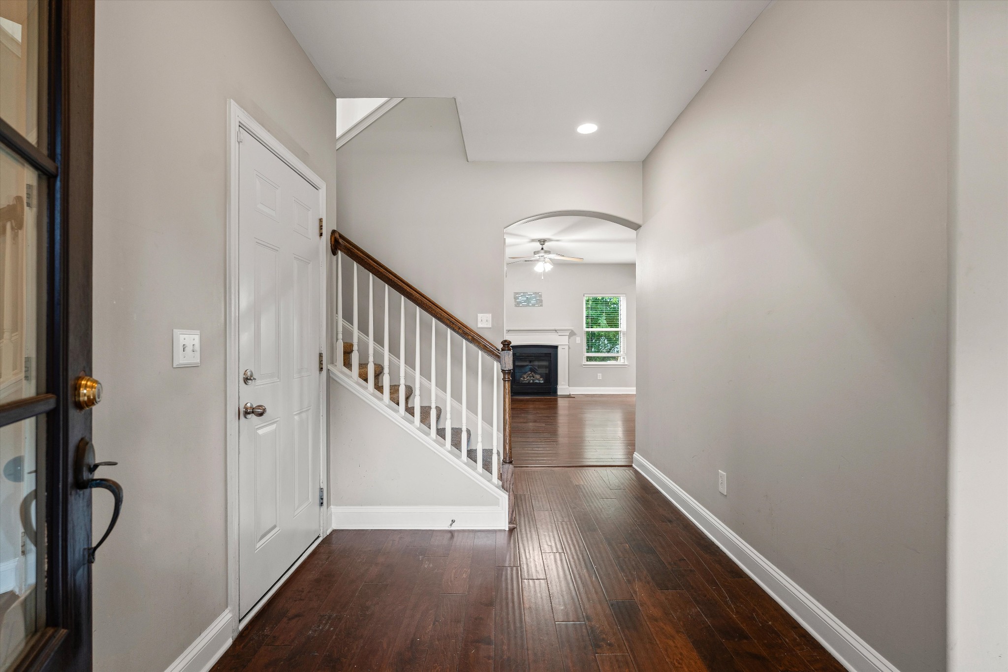 1102 Achiever Circle Spring Hill, TN 37174 - Photo 4 of 44