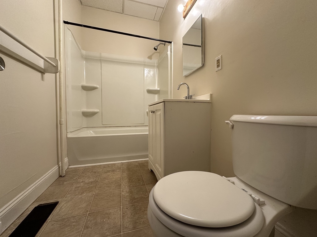 26 Hebron Street Springfield, MA 01107 - Photo 11 of 11