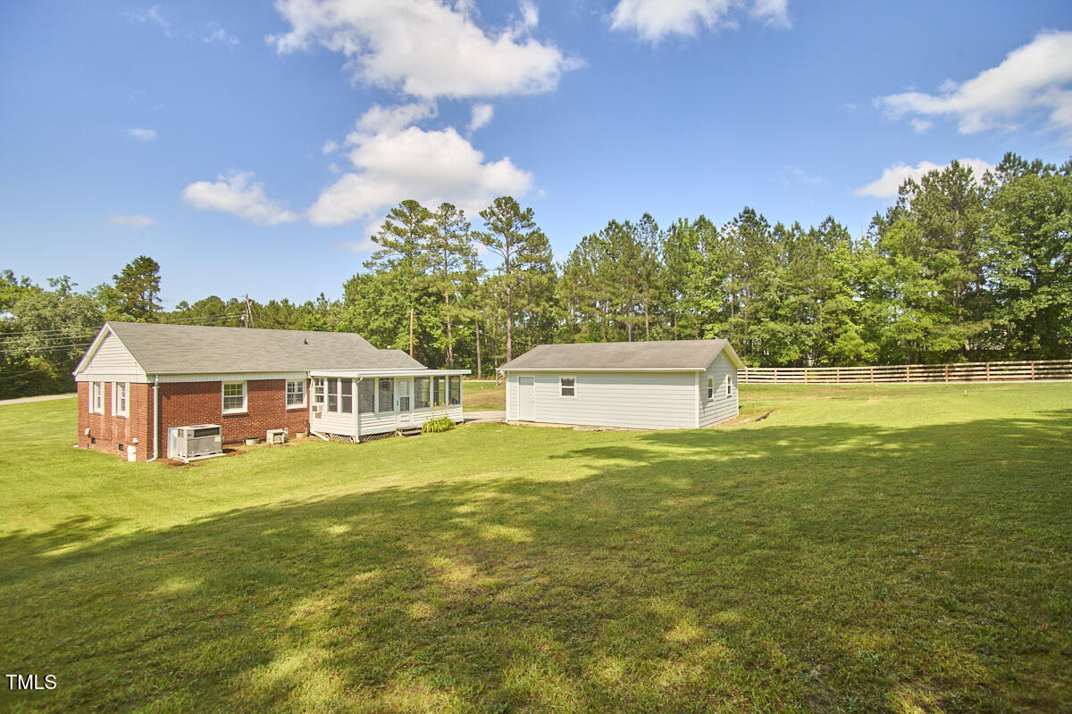 1105 Horseshoe Road Durham, NC 27703 - Photo 25 of 31 25a