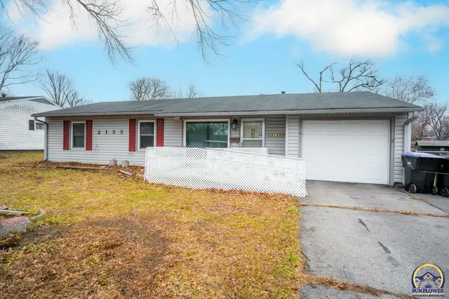 $120,000 | 2133 Southeast Market Street, Topeka, KS 66605