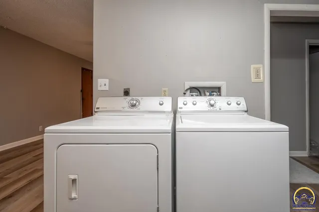 $120,000 | 2133 Southeast Market Street, Topeka, KS 66605