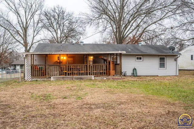 $120,000 | 2133 Southeast Market Street, Topeka, KS 66605