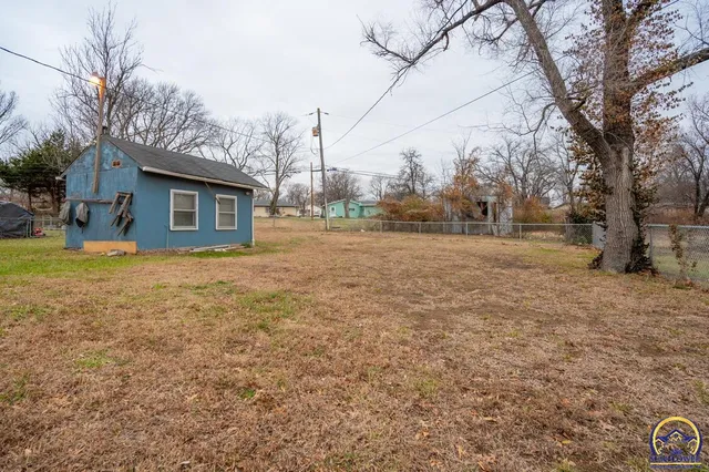 $120,000 | 2133 Southeast Market Street, Topeka, KS 66605