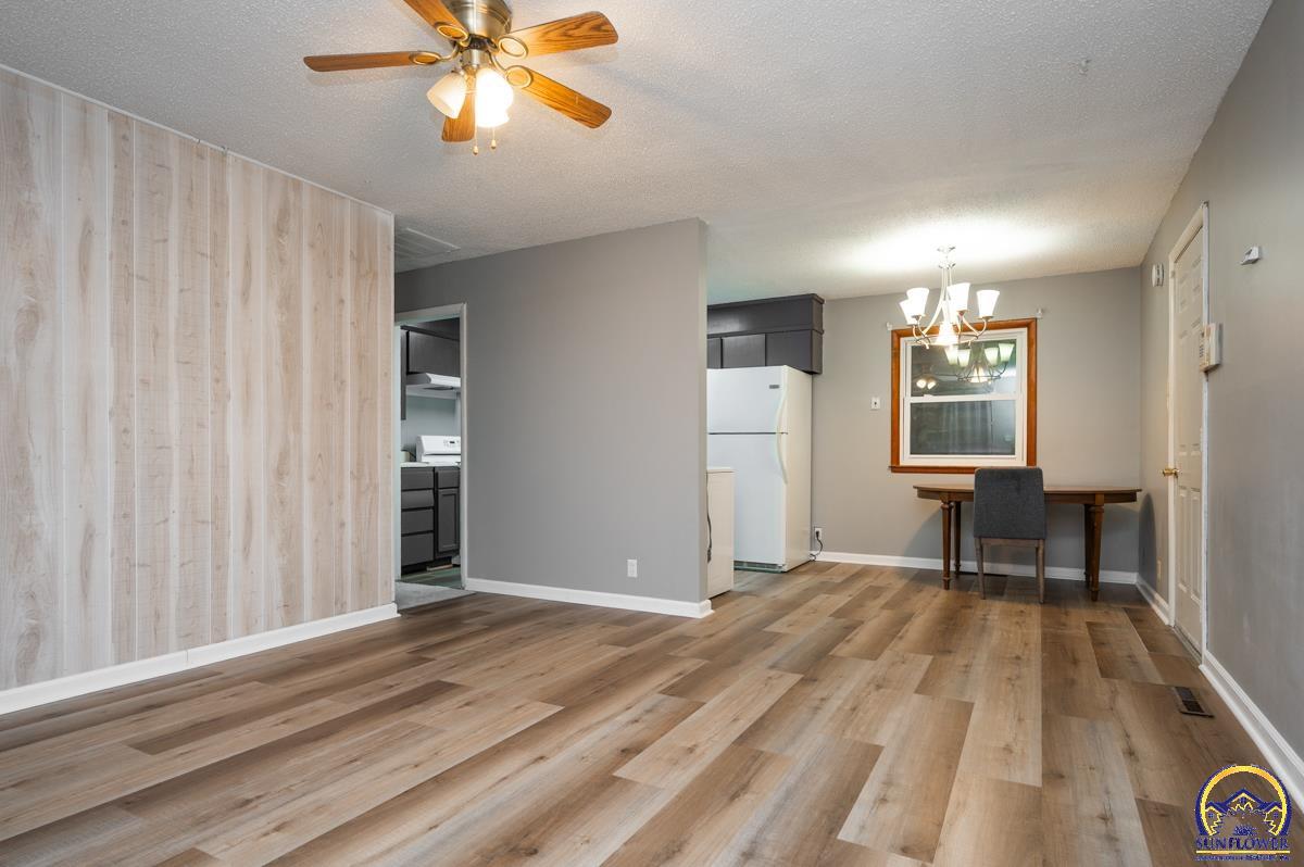 2133 Southeast Market Street Topeka, KS 66605 - Photo 3 of 16