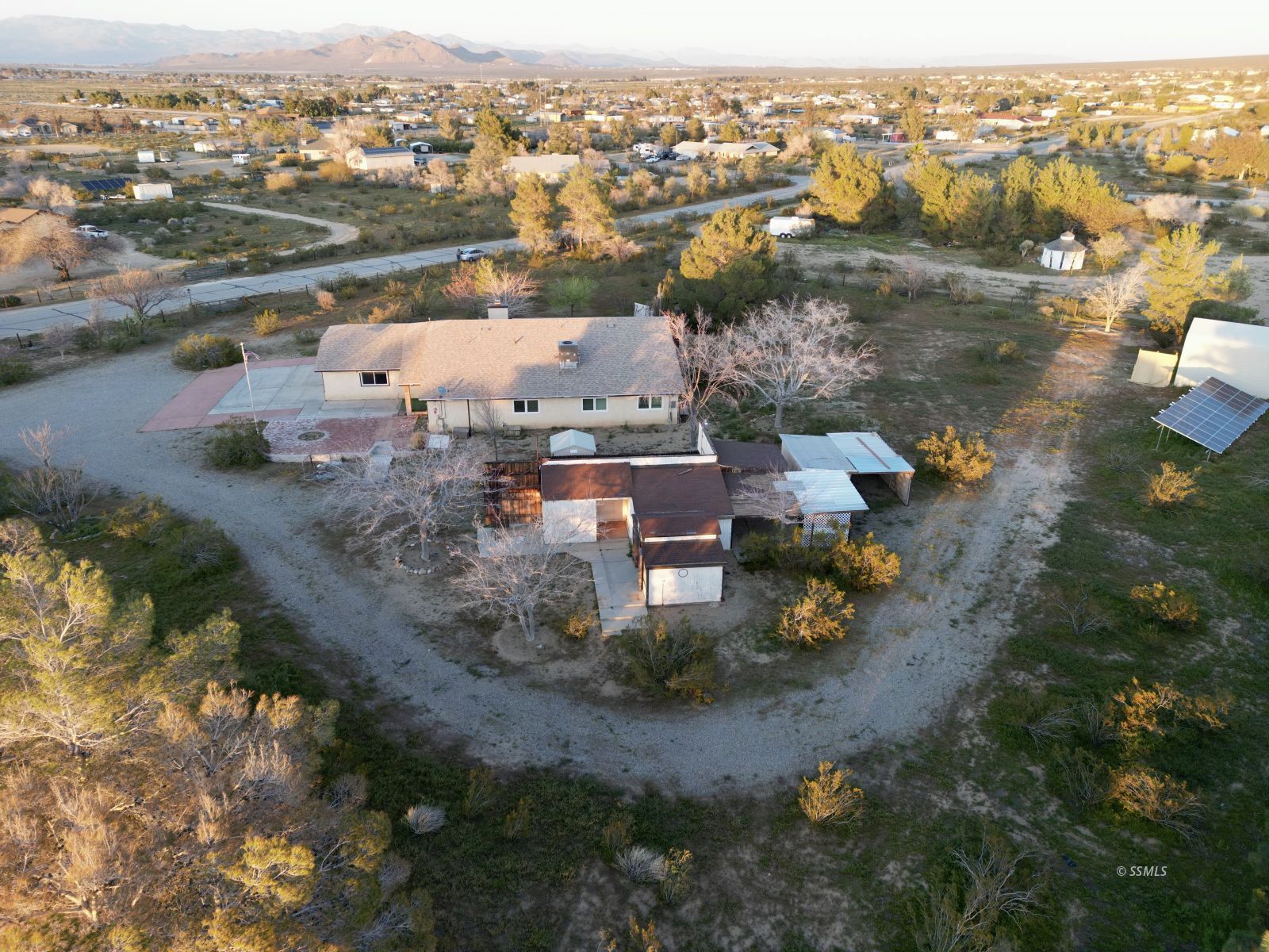 1520 South Fire Opal Street Ridgecrest, CA 93555 - Photo 3 of 50