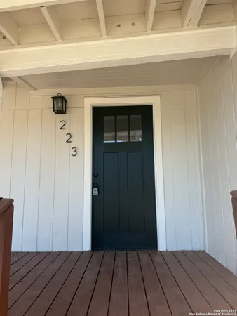 $199,900 | 223 Adrian Drive, San Antonio, TX 78213