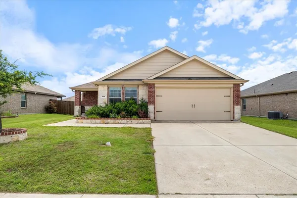 $275,000 | 312 Silo Circle, Royse City, TX 75189