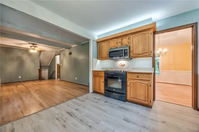 $395,000 | 9712 Craig Drive, Overland Park, KS 66212