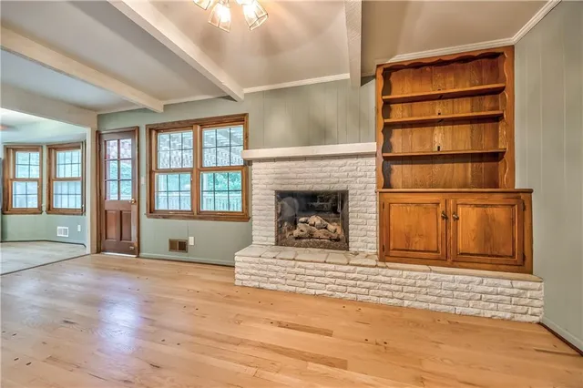 $395,000 | 9712 Craig Drive, Overland Park, KS 66212