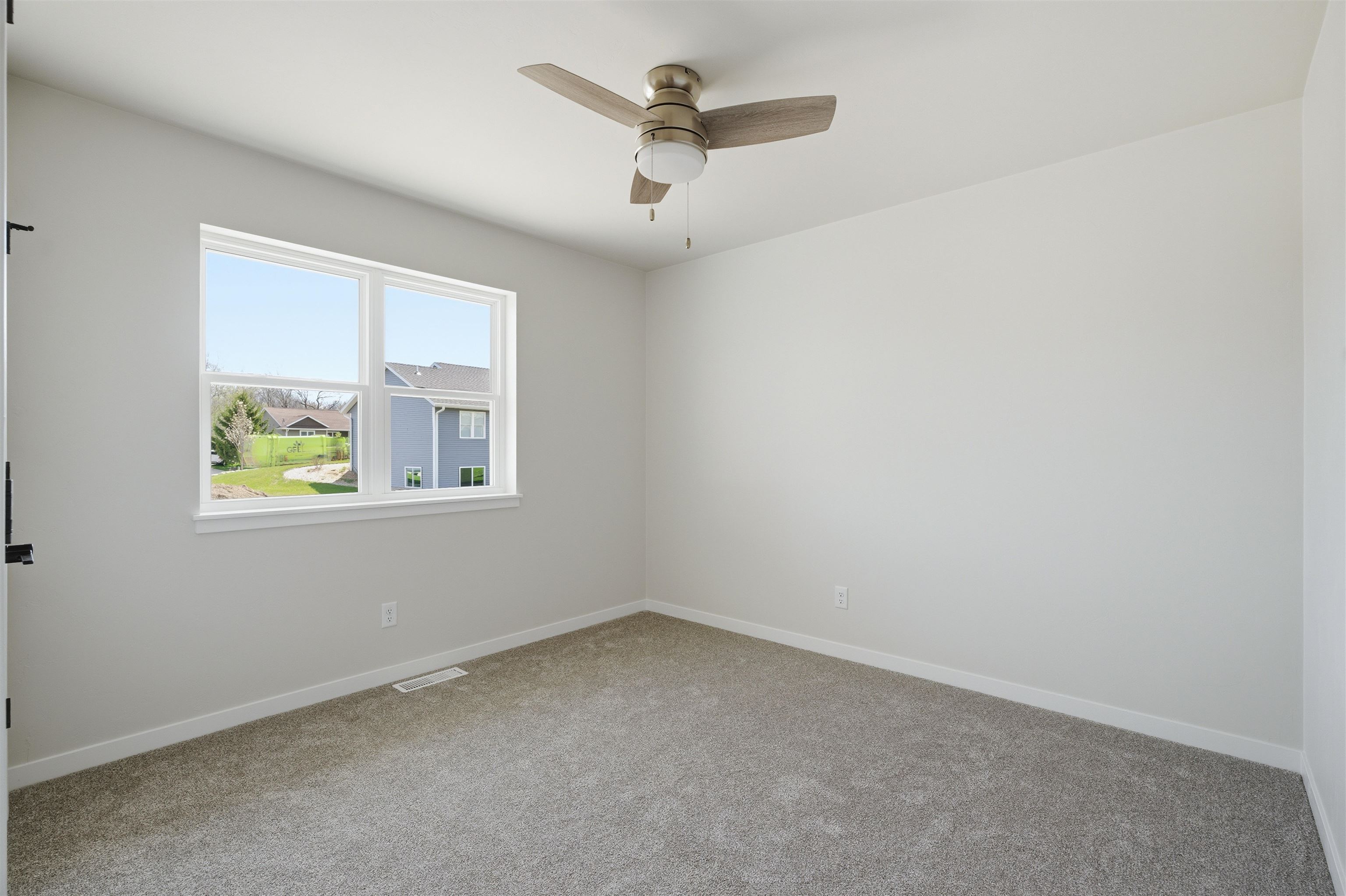 341 Leona Way Oakfield, WI 53065 - Photo 24 of 37