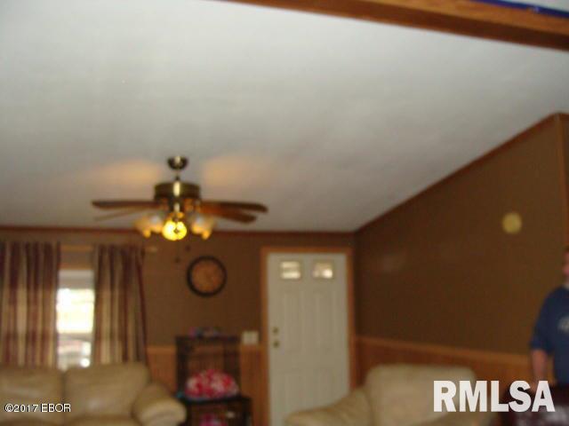 19454 Crab Orchard Road Marion, IL 62959 - Photo 5 of 38 Gallery Image 5