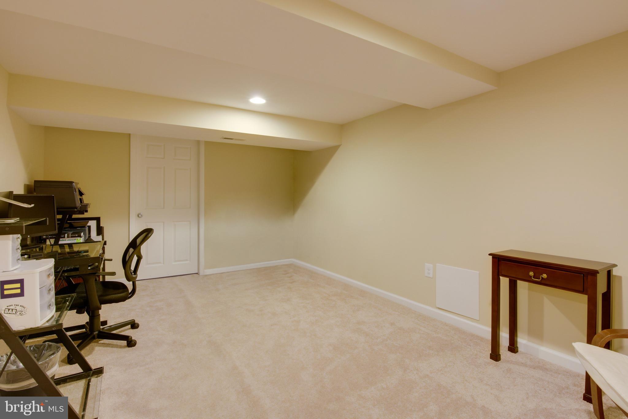 5250 Eliots Oak Road Columbia, MD 21044 - Photo 35 of 43 Gallery Image 35