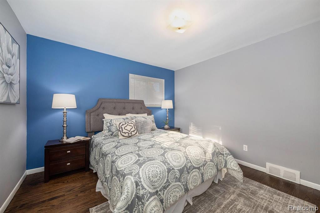1426 13 Mile Road Royal Oak, MI 48073 - Photo 19 of 26