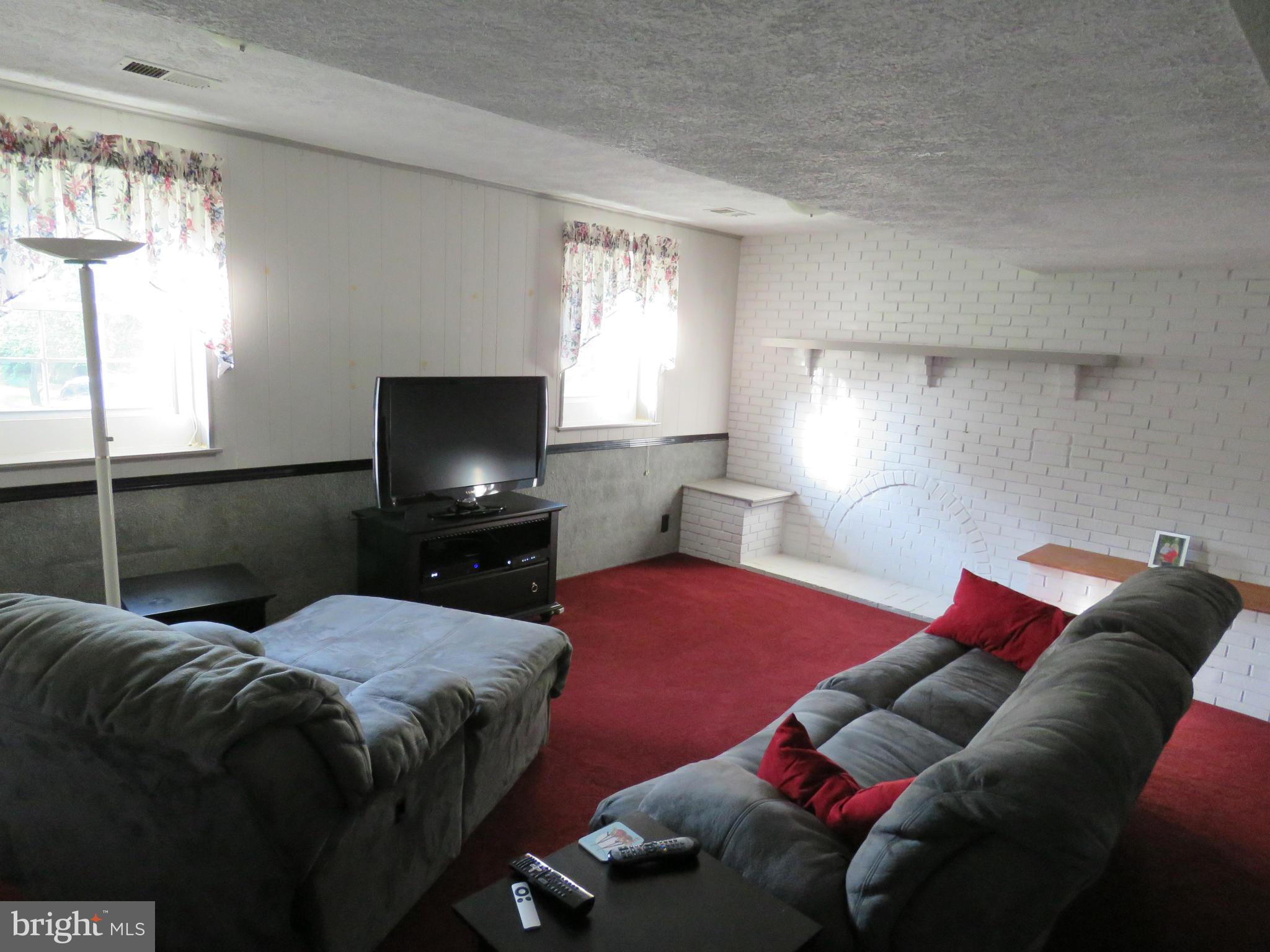 7167 Rixeyville Road Rixeyville, VA 22737 - Photo 20 of 22 Family Room
