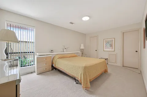 $749,000 | 8103 Lake Edge Court, Houston, TX 77071