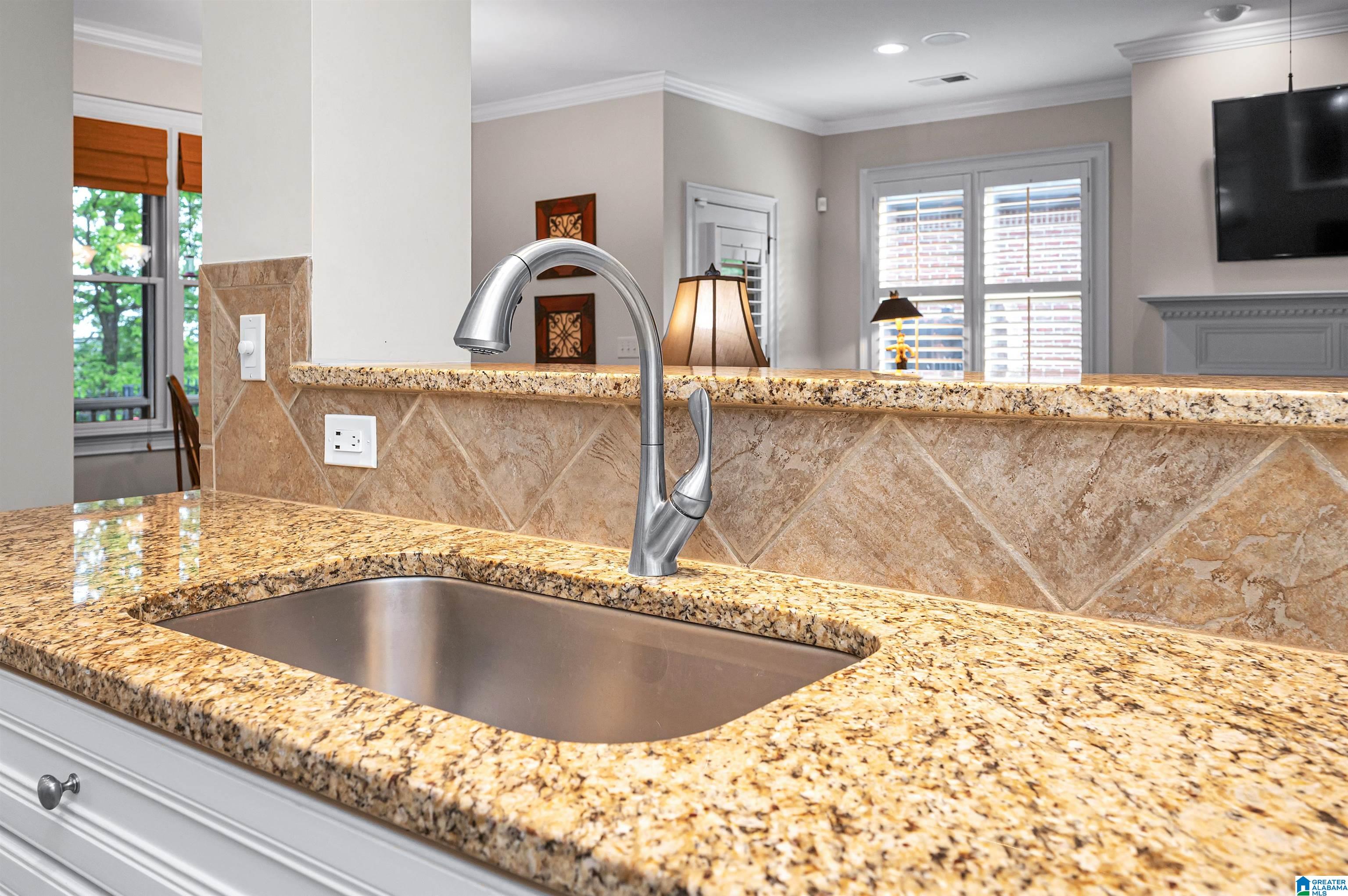 5708 Chestnut Trace Birmingham, AL 35244 - Photo 15 of 38