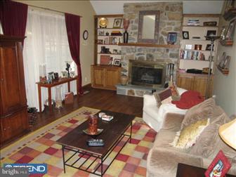 401 Timber Circle Wayne, PA 19087 - Photo 5 of 6 Family Room