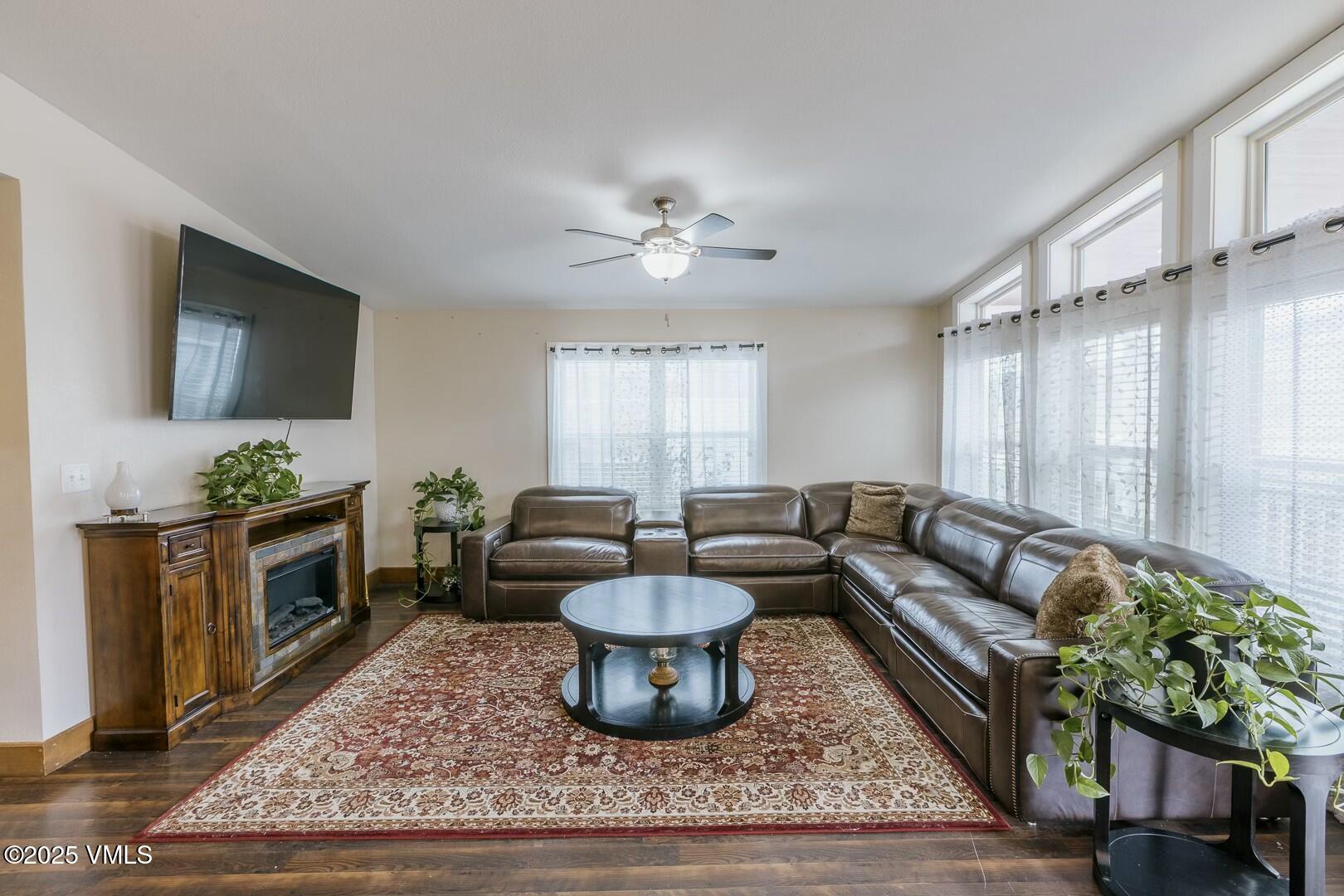 66 Bluegill Loop Gypsum, CO 81637 - Photo 14 of 37 Living Room area